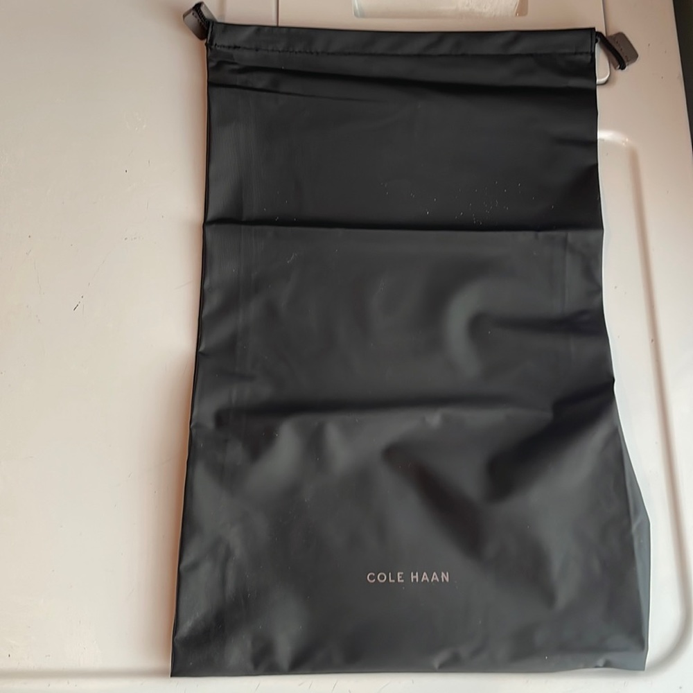 Cole Haan toiletry bag brown pull closure shaving kit travel amenities organizer